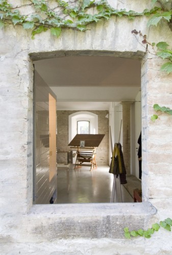 Tile and Concrete / Francesco Di Gregorio & Karin Matz (16)