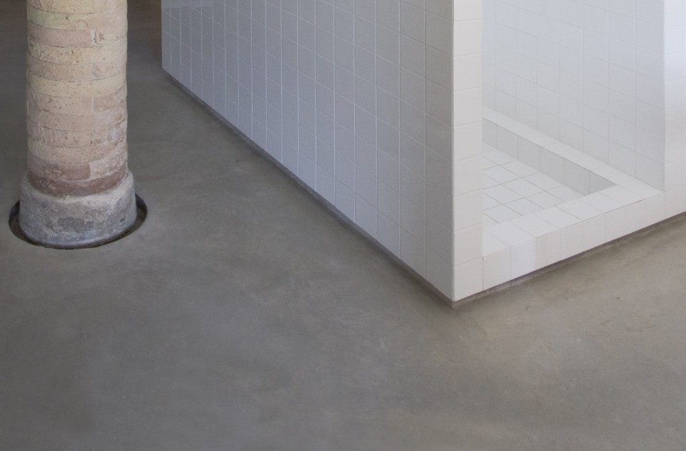 Tile and Concrete / Francesco Di Gregorio & Karin Matz
