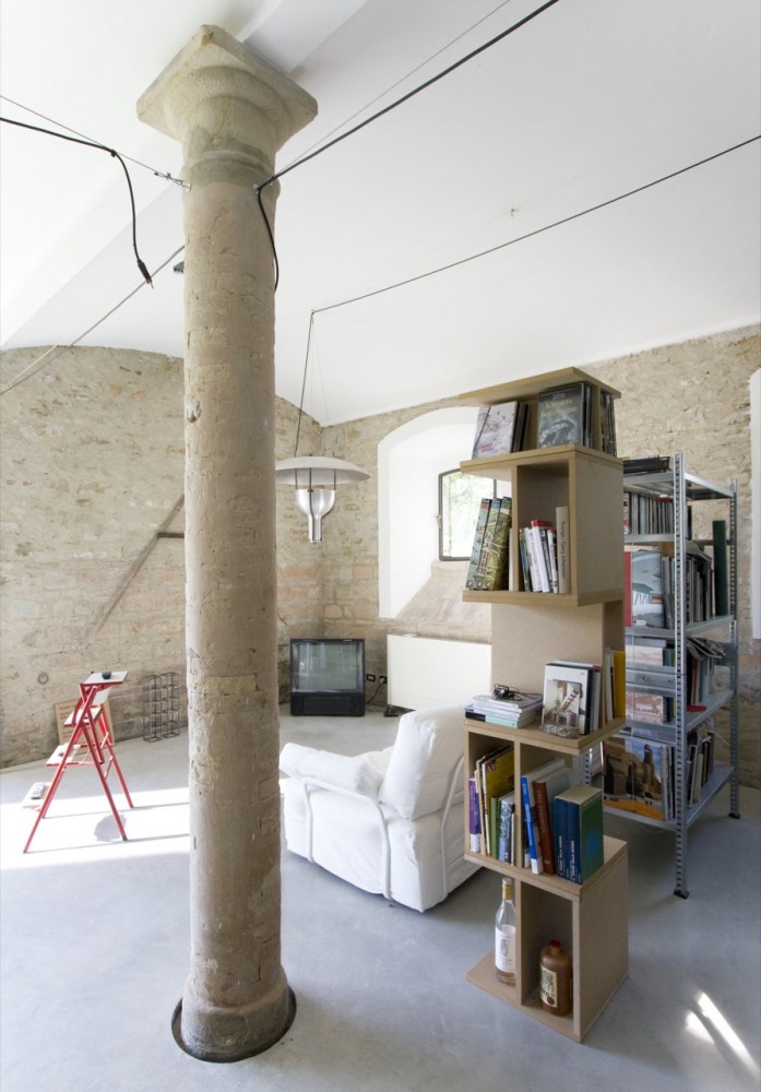 Tile and Concrete / Francesco Di Gregorio & Karin Matz