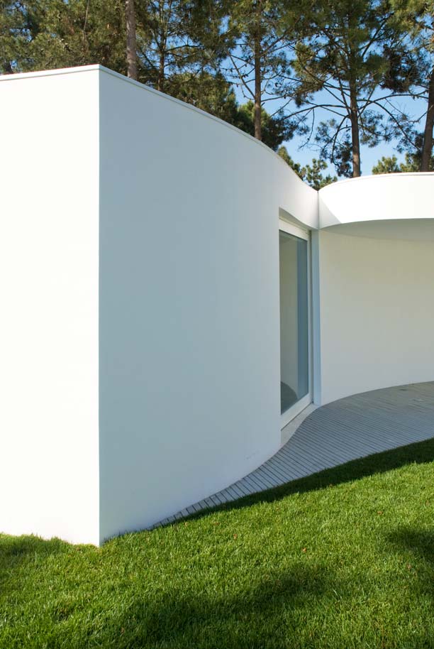 House in Aroeira / Aires Mateus