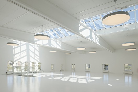 Färgfabriken Kunsthalle / Petra Gipp Arkitektur (9)