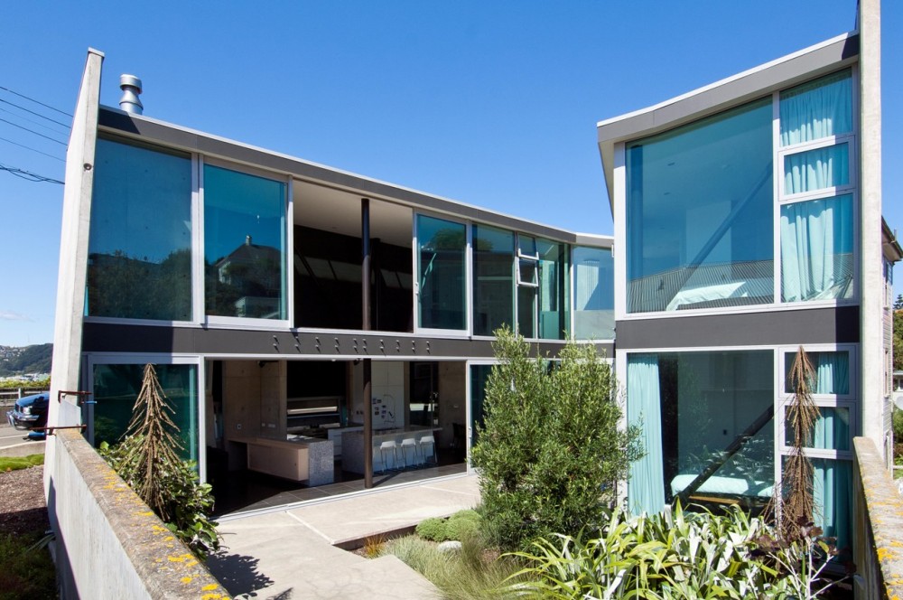 Concrete House / Simon Twose
