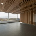 Stobhill Hospital Ward Extension / Reiach and Hall Architects (18) Stobhill Hospital Ward Extension / Reiach and Hall Architects (18) © Michael Wolchover