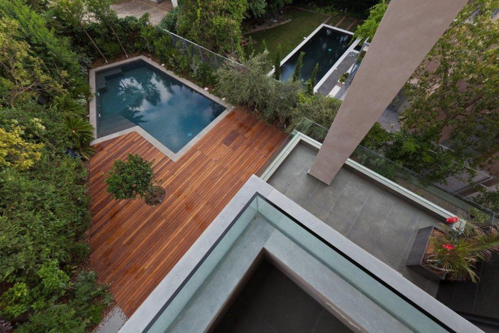 Residence in Filothei / Gem Architects