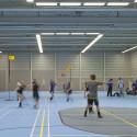 Green sports hall in Nieuwerkerk aan den Ijssel / MoederscheimMoonen Architects