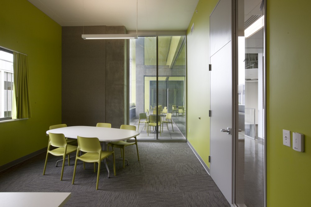 Bud Clark Commons / Holst Architecture
