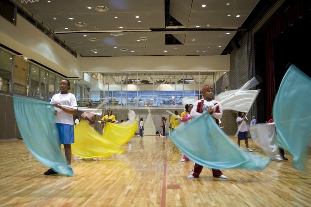 The Gary Comer Youth Center / John Ronan Architects