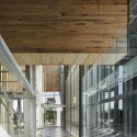 UMD Swenson Civil Engineering Building / Ross-Barney Architects UMD Swenson Civil Engineering Building / Ross-Barney Architects © Kate Joyce Studios