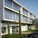 Neckom Offices and Showroom / re.a.c.t Neckom Offices and Showroom / re.a.c.t © Ana Gardaševic