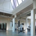 Yale Steam Laundry Condominiums / John Ronan Architects Yale Steam Laundry Condominiums / John Ronan Architects © Nathan Kirkman