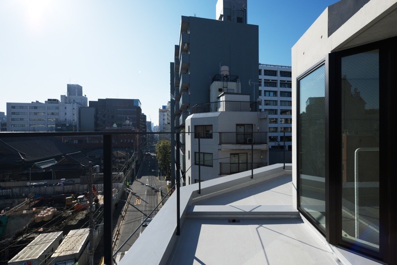 Damier / APOLLO Architects & Associates
