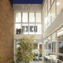 Real State Office Building / FGMF © Fran Parente