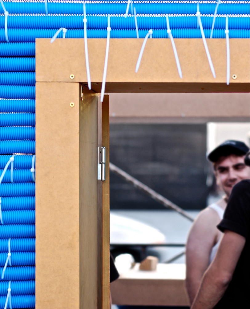 Bluetube Bar / DOSE