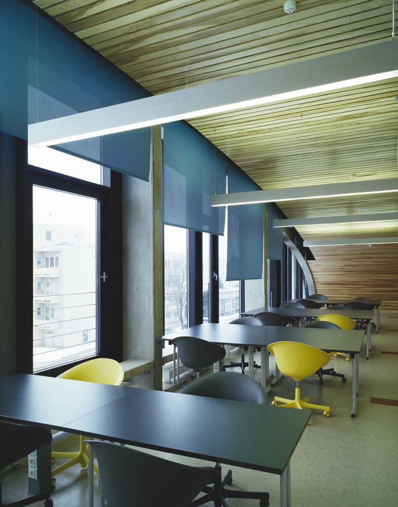 Educational Centre of the Medical Faculty of Charles University / DOMY