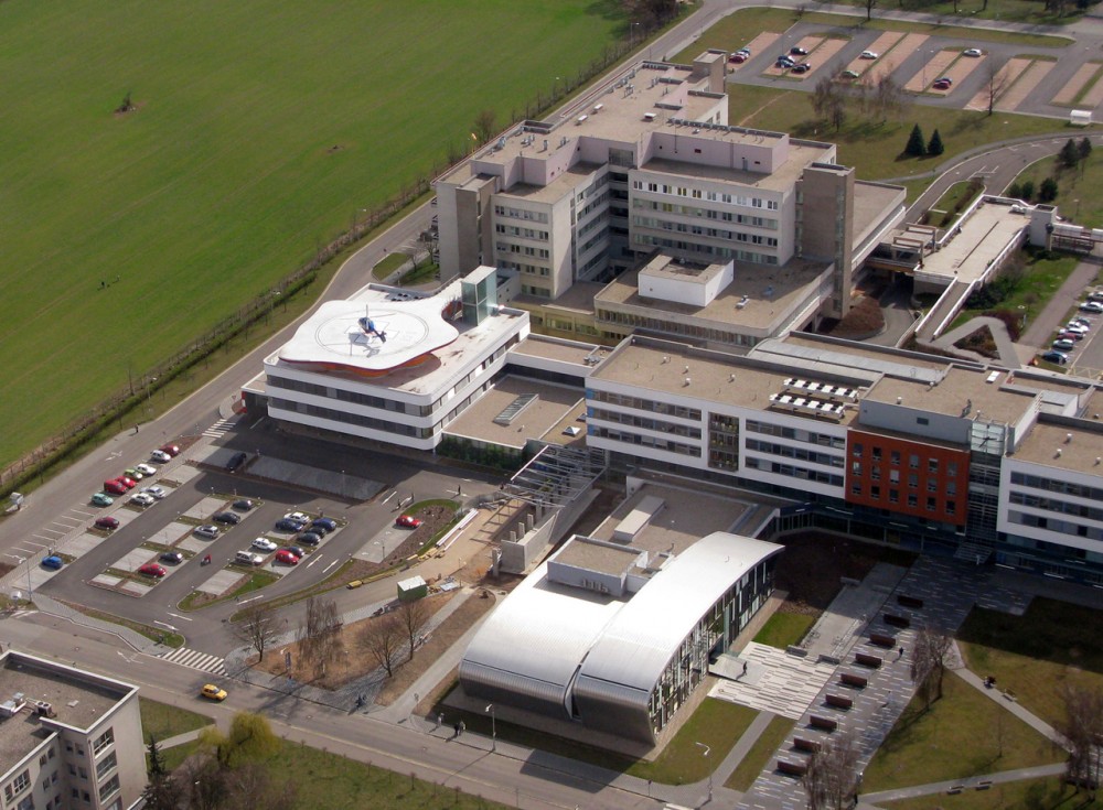 Emergency Pavilion in Teaching Hospital / DOMY