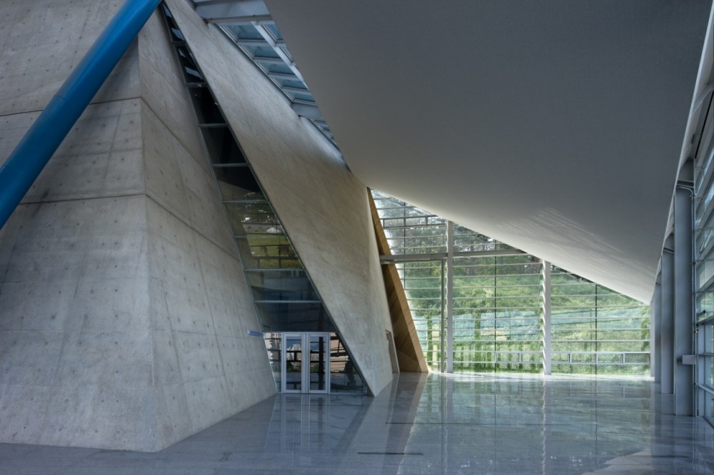 Paichai University Appenzeller Memorial Hall / iArc Architects