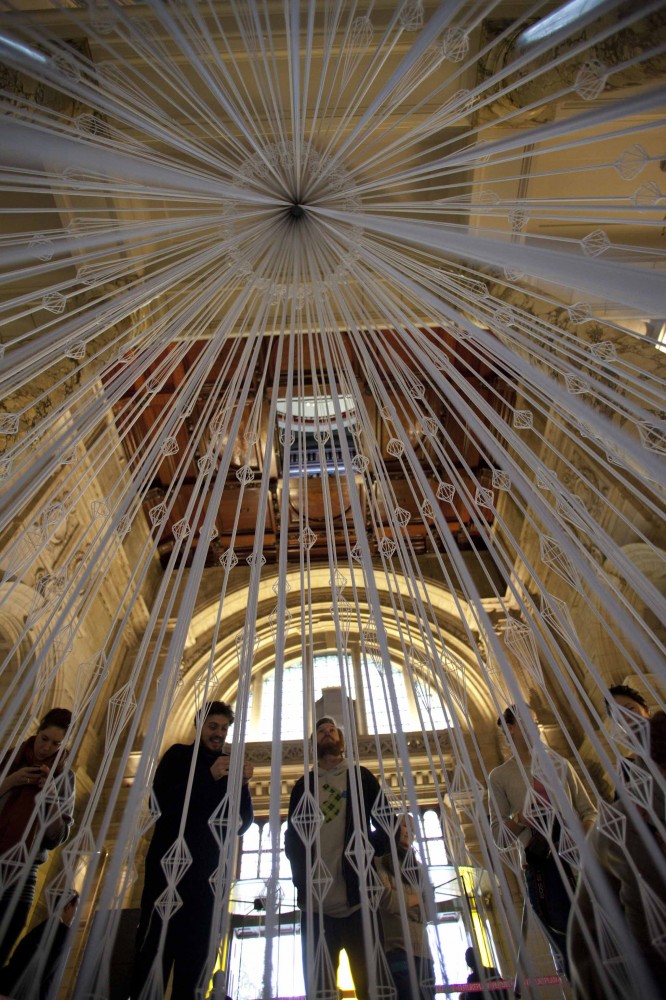 V&A Christmas Tree / Studio Roso