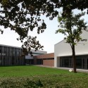 The Court Of The Trees / Tomas Ghisellini Architects The Court Of The Trees / Tomas Ghisellini Architects © Tomas Ghisellini