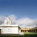 The Krishna-Avanti Primary School / Cottrell & Vermeulen Architecture The Krishna-Avanti Primary School / Cottrell & Vermeulen Architecture © Anthony Coleman