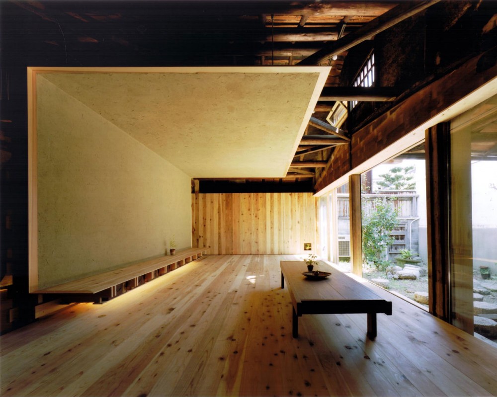 Wood Old House / Tadashi Yoshimura Architects