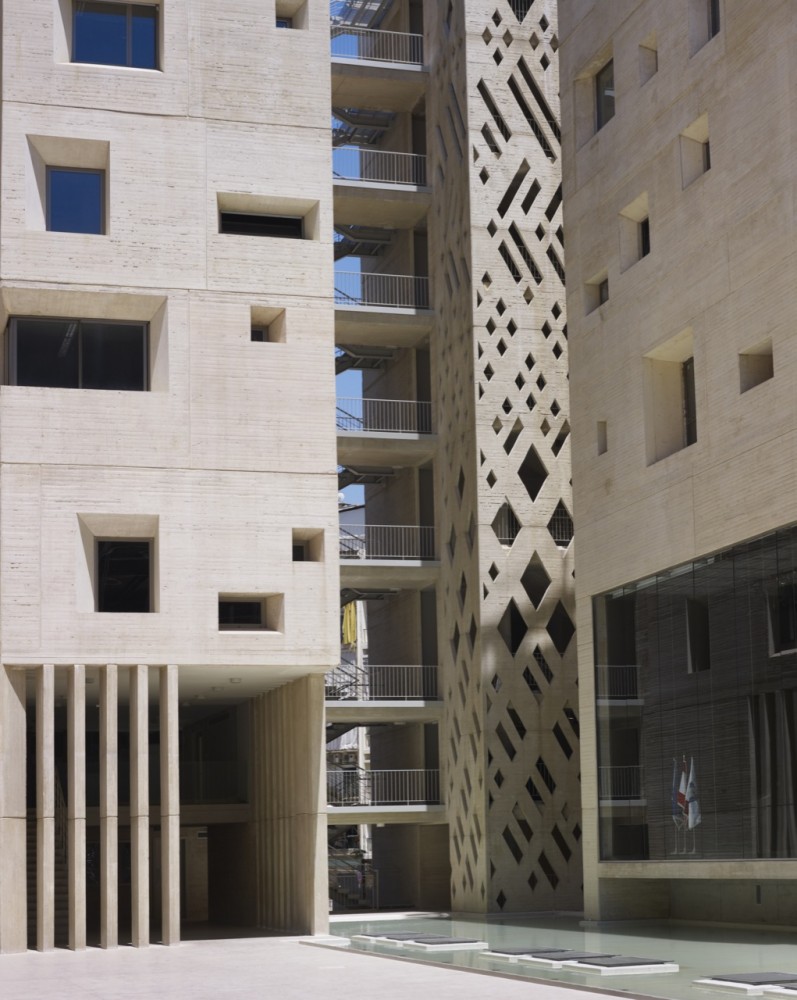 USJ Campus de L’Innovation et du Sport / 109 Architects with Youssef Tohmé