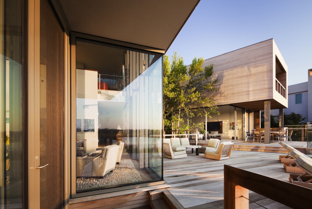 Bay House / LSS
