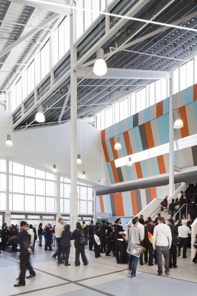 Broadway School / Cottrell & Vermeulen