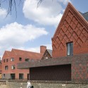 Brentwood School Study Centre and Auditorium / Cottrell &Vermeulen Architecture Brentwood School Study Centre and Auditorium / Cottrell &Vermeulen Architecture © Paul Riddle