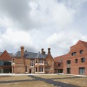 Brentwood School Study Centre and Auditorium / Cottrell &Vermeulen Architecture Brentwood School Study Centre and Auditorium / Cottrell &Vermeulen Architecture © Paul Riddle