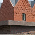 Brentwood School Study Centre and Auditorium / Cottrell &Vermeulen Architecture Brentwood School Study Centre and Auditorium / Cottrell &Vermeulen Architecture © Tom Cronin