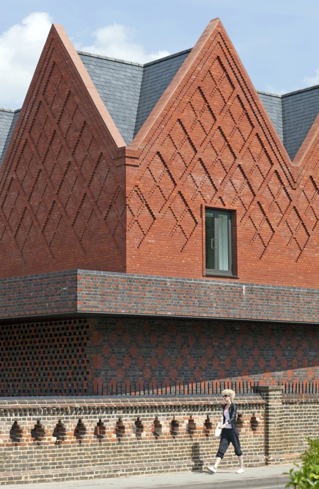 Brentwood School Study Centre and Auditorium / Cottrell & Vermeulen Architecture