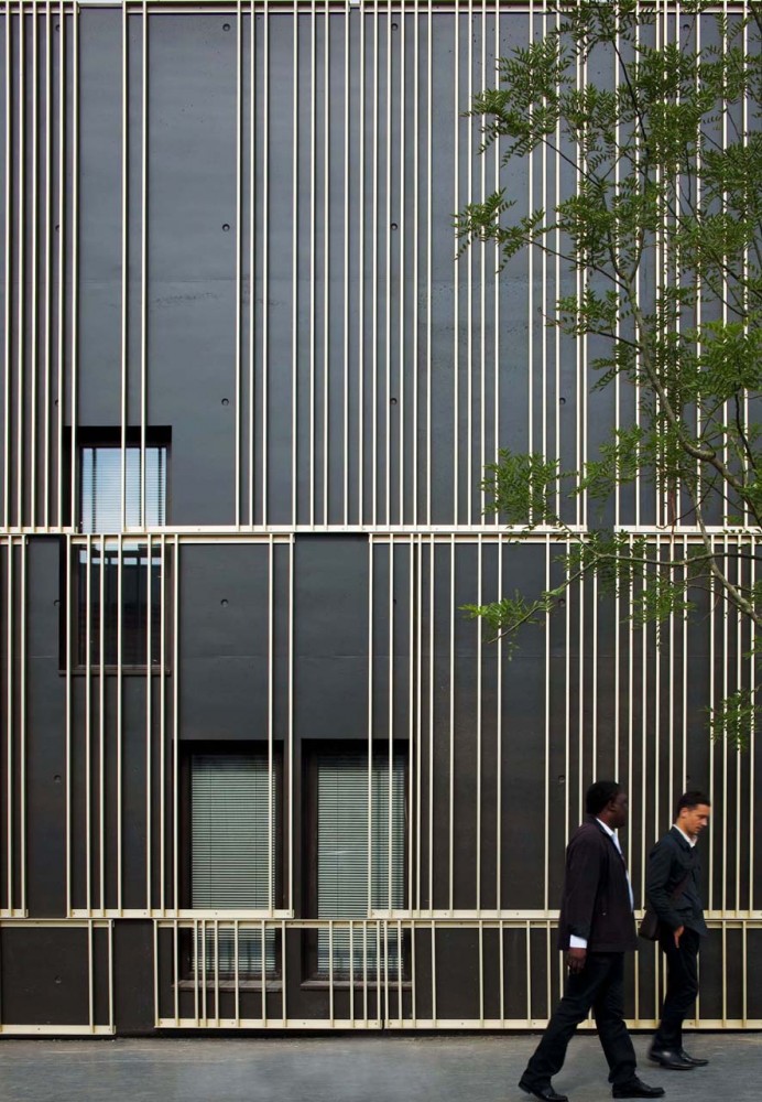 Maison du Temps Libre à Stains / Gaetan Le Penhuel Architectes