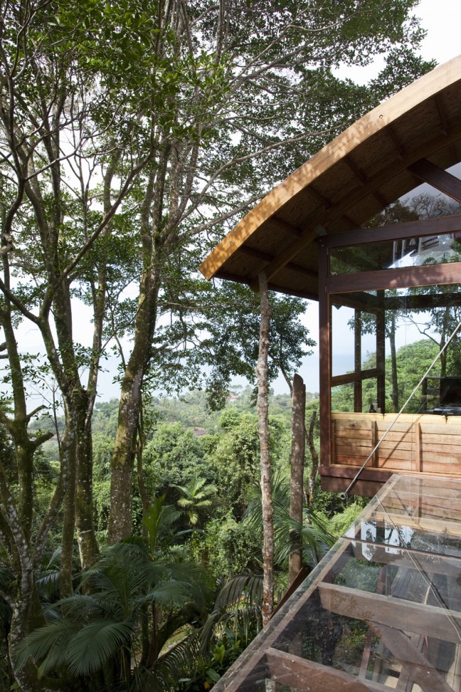 Praia do Felix Beach House / Vidal & Sant’Anna
