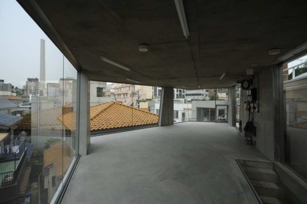 DST / aat + makoto yokomizo architects