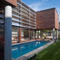 Summer Villa at Lake Balaton / FBI Studio architects Summer Villa at Lake Balaton / FBI Studio architects © Zsolt Batár