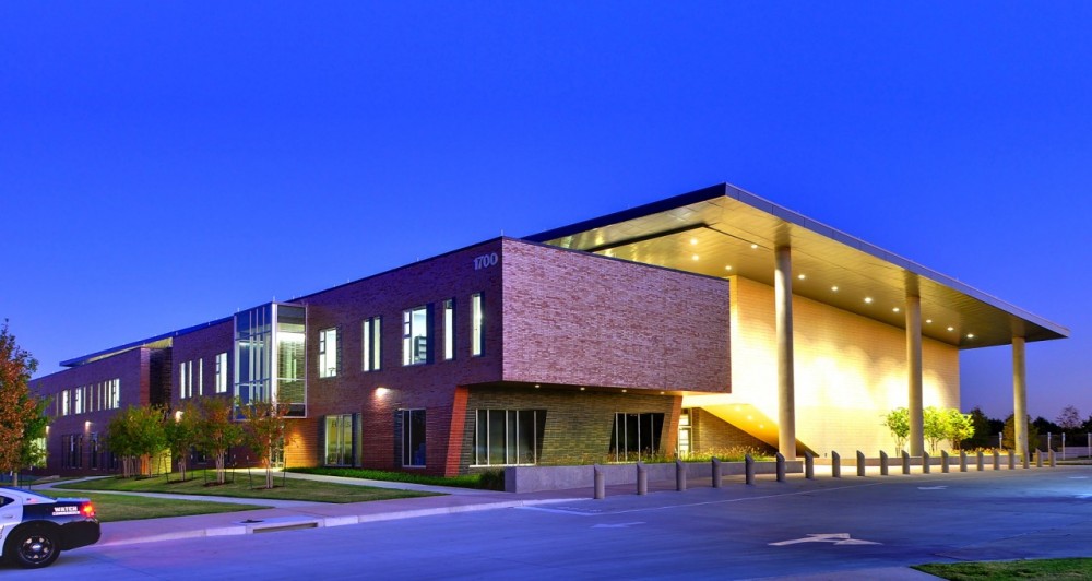 Kathlyn Joy Gilliam Collegiate Academy / SHW Group