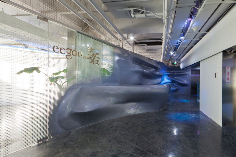 Eegoo Offices / dEEP Architects