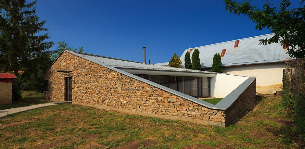OTIO / Sebastian Nagy Architects