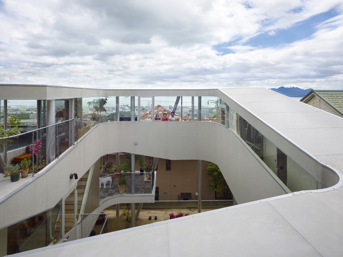 Toda House / Office of Kimihiko Okada
