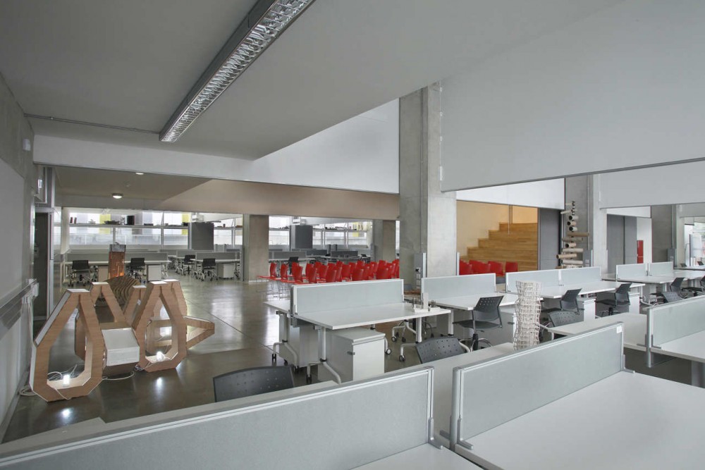 Architecture Research Center / Petros Konstantinou, Yiorgos Hadjichristou