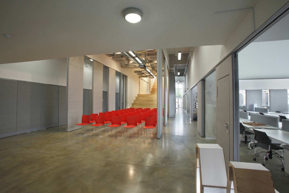 Architecture Research Center / Petros Konstantinou, Yiorgos Hadjichristou