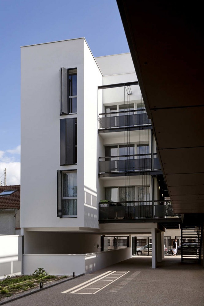 Lucie Residence / Gemaile RECHAK Architect