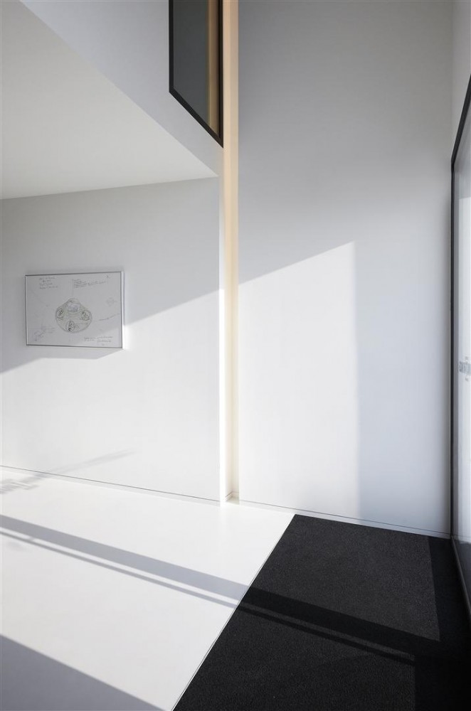 MIDRAS / GRAUX & BAEYENS architects