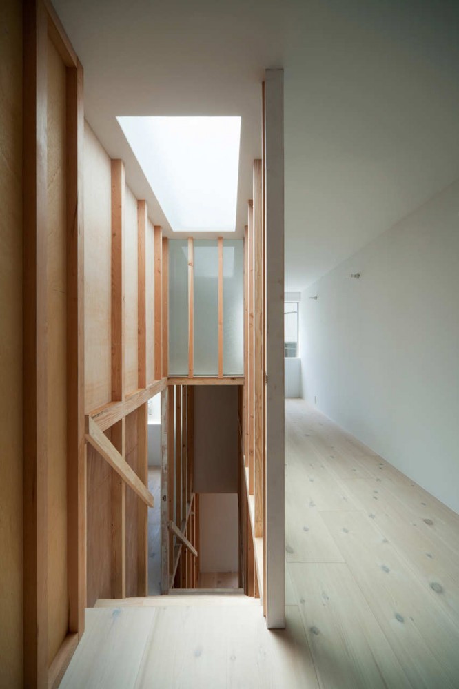 Urban Hut / Takehiko Nez Architects