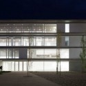New Headquarters For The External Services Of The Healthcare And Social Affairs / TRASH New Headquarters For The External Services Of The Healthcare And Social Affairs / TRASH © Miguel de Guzmán