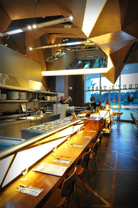 Chef’s Table / Buensalido Architects