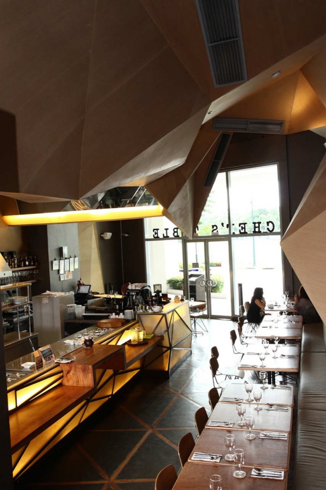 Chef’s Table / Buensalido Architects