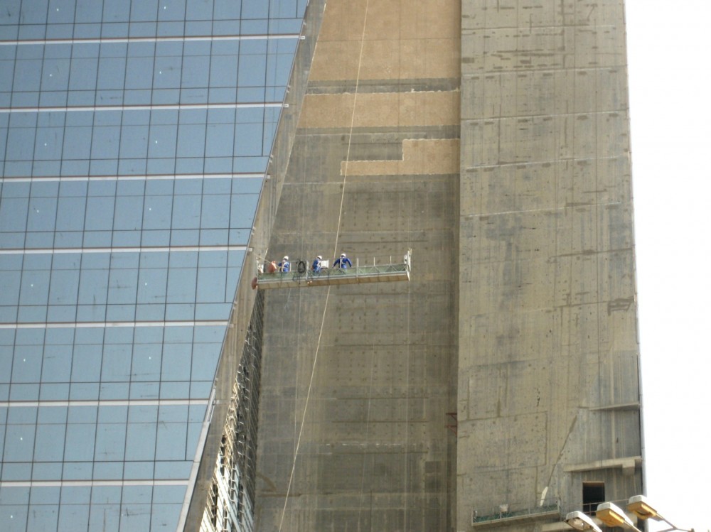 Al Hamra Firdous Tower / SOM