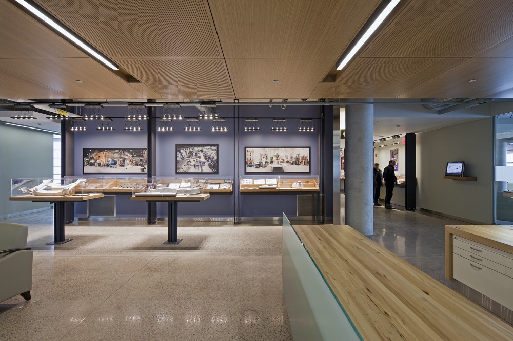 CANMET Material Technology Laboratory / Diamond Schmitt Architects