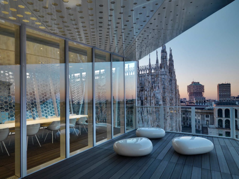 The Cube / Park Associati